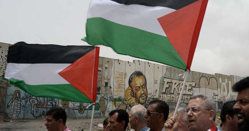 المبادرة الوطنية تحذر السلطة الفلسطينية: العدوان لا يستهدف حماس
