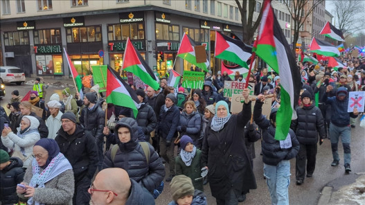 تظاهرات في ستوكهولم وبرلين وميونخ منددة بالعدوان الإسرائيلي على غزة