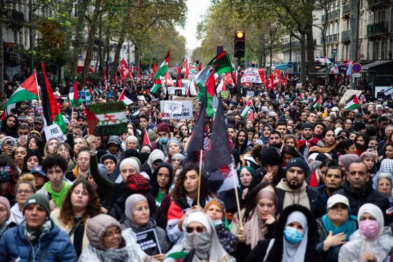 دعوات للتظاهرة بالشانزليزيه دعما لغزة في احتفالات رأس السنة