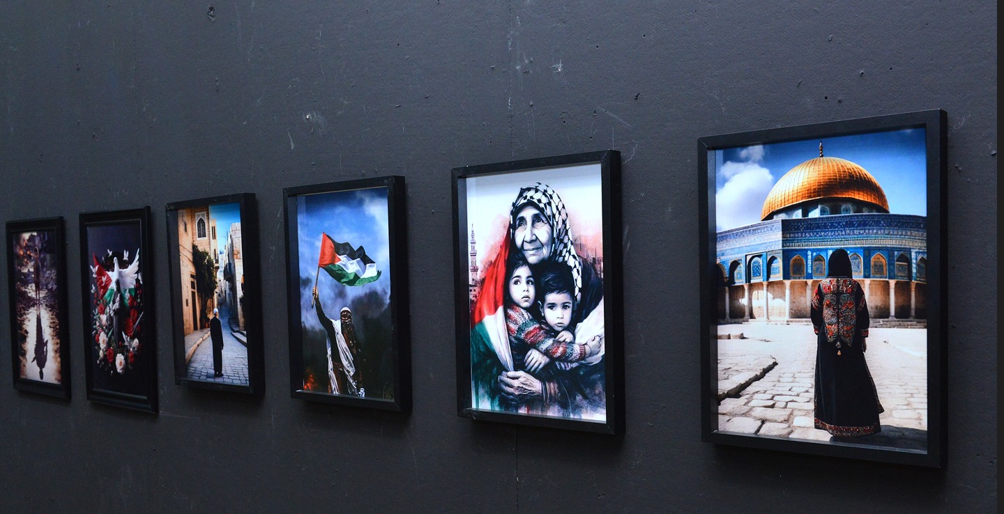 جامعة البترا تنظم معرضًا بعنوان: الصورة تنتصر دعمًا لإخواننا في غزة