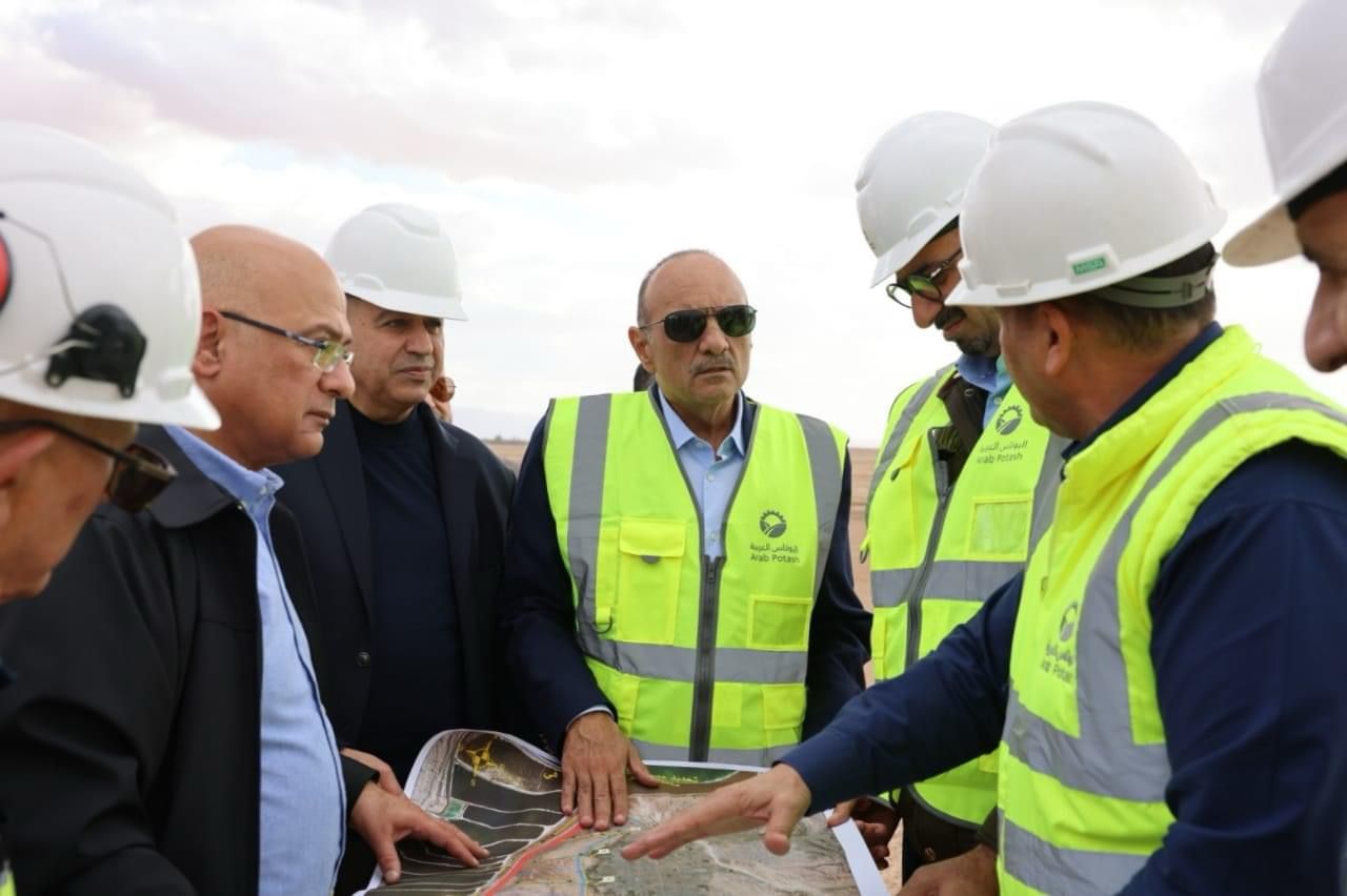 رئيس الوزراء يرعى إطلاق استراتيجية البوتاس العربية للأعوام (2024- 2028) ويفتتح مبنى الإدارة الجديد للشركة في غور الصافي