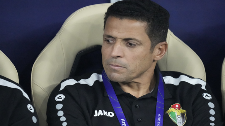 عموتة يصدم الجماهير الأردنية بعد خسارة النشامى أمام قطر في نهائي كأس آسيا
