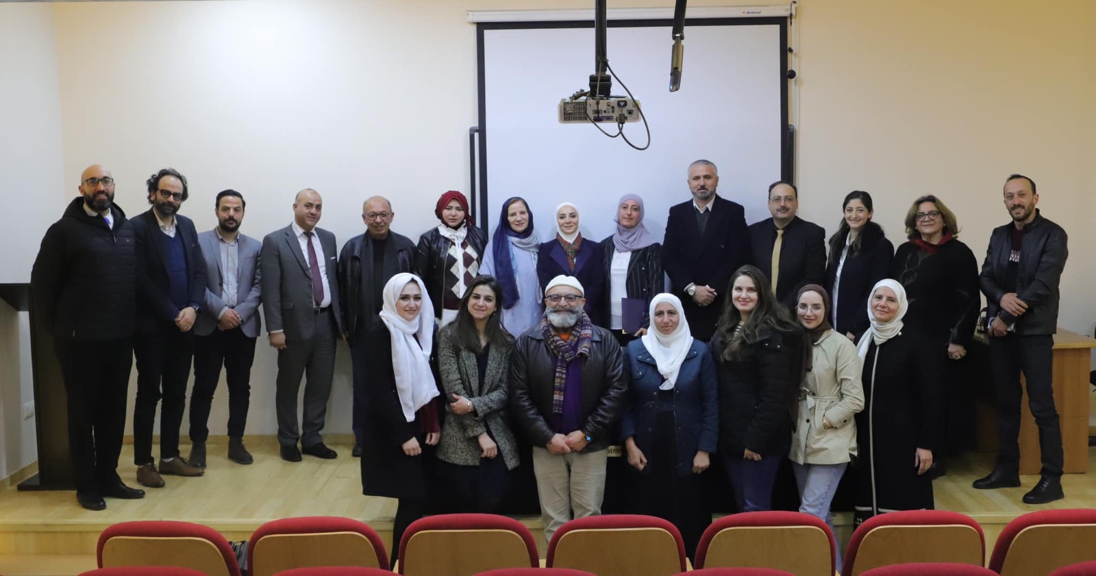 جامعة البترا توقع مذكرة تفاهم وتعاون مع بلدية كفرنجة الجديدة 