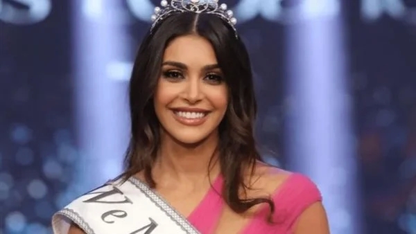 ياسمينا زيتون ملكة جمال لبنان تفوز على نساء العالم في مسابقة كبري بالهند
