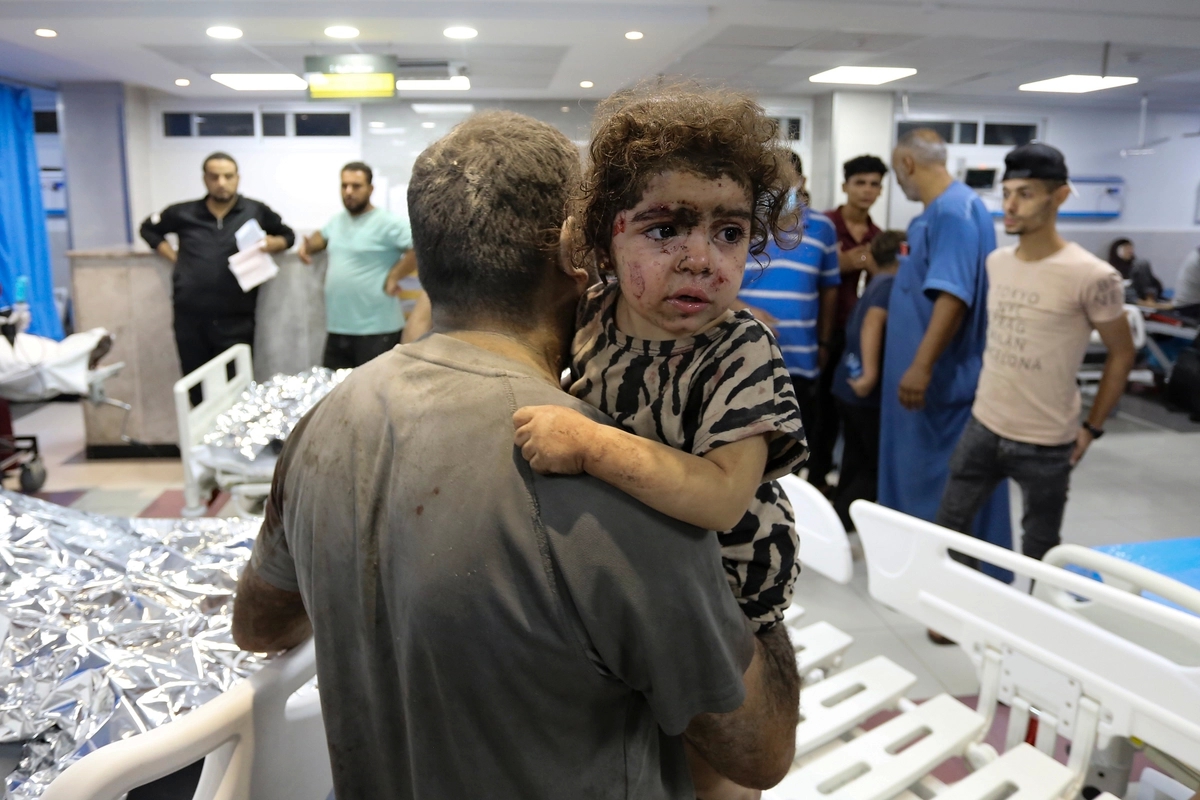 الصحة العالمية: فقدنا الاتصال بالعاملين في مستشفى الشفاء بغزة
