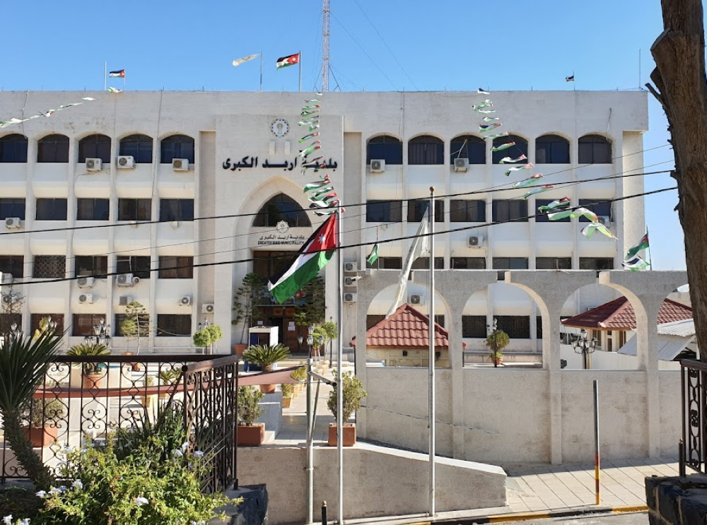 بلدية إربد تنذر 117 منشأة وتخالف 85 أخرى