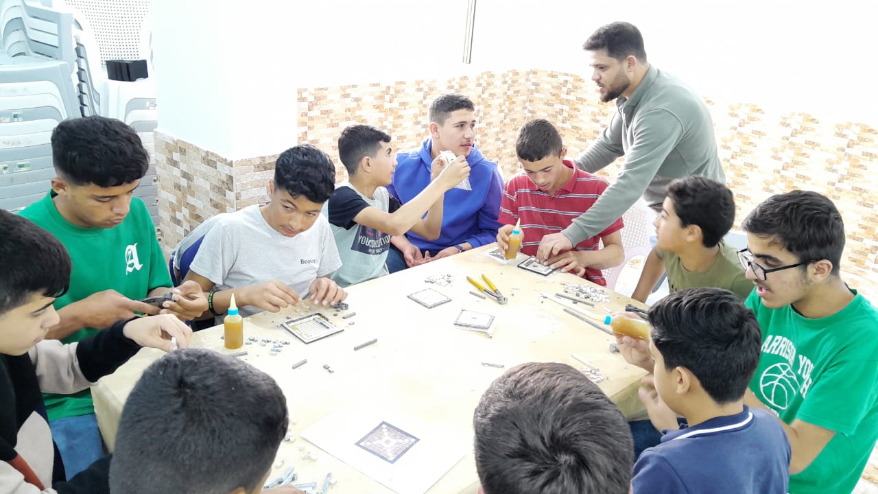 محاضرات توعوية ومعسكرات تطوعية تنفذها المراكز الشبابية بمحافظة إربد.