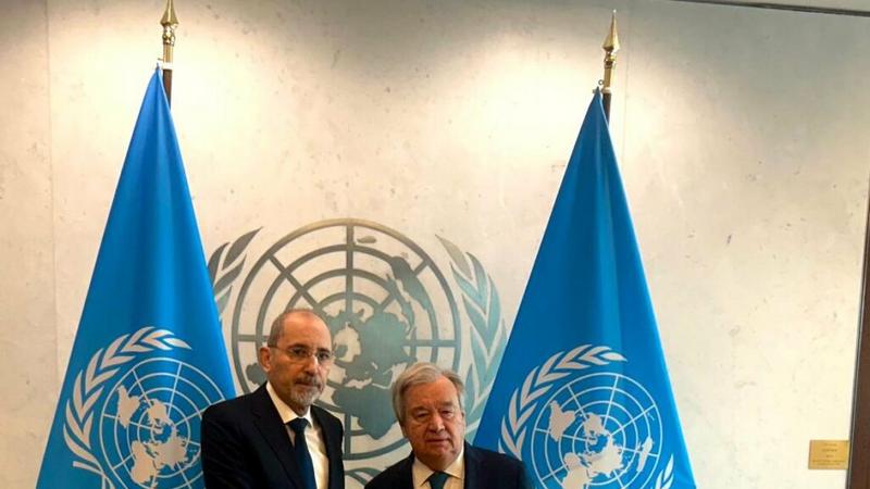 وزير الخارجية وأمين عام الأمم المتحدة يشددان على ضرورة خفض التصعيد في المنطقة