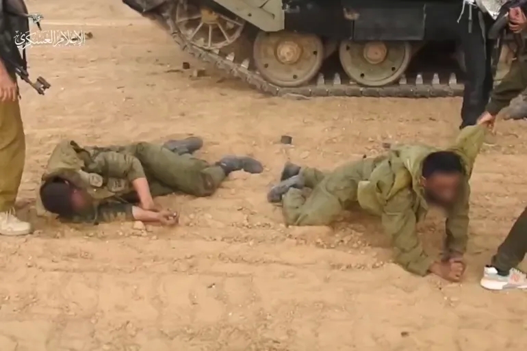 عاجل هآرتس تستعرض قصص جنود إسرائيليين انتحروا بعد طوفان الأقصى