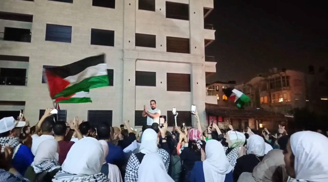 اعتصام قرب سفارة الاحتلال دعما للمقاومة وتنديدا بالابادة الجماعية في غزة