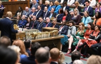أكثر من 100 من أعضاء البرلمان البريطاني يطالبون حكومتهم باحترام قرار الجنائية الدولية