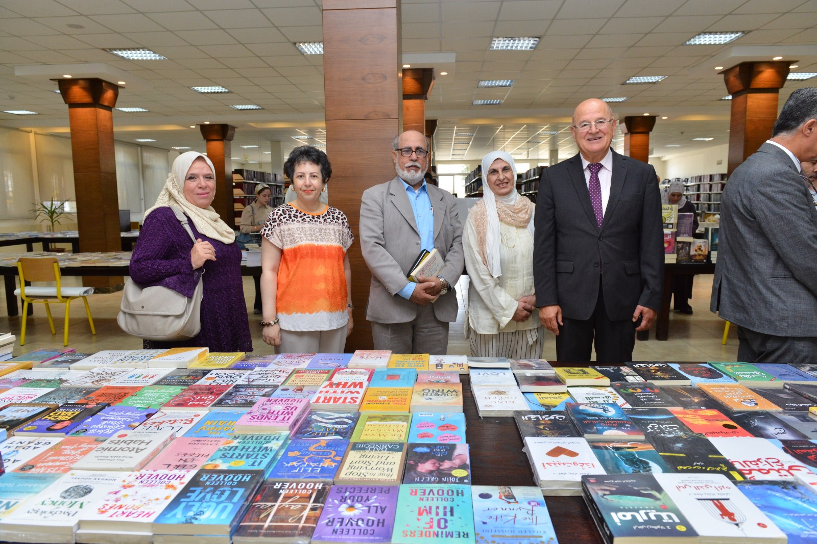 جامعة البترا تفتتح معرض الكتاب السادس بالتزامن مع احتفالات عيد الاستقلال