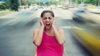 هل تسكن بجانب طريق مزدحم؟.. إليك تأثير الضوضاء على صحتك
