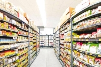 مخزون كبير من المواد الغذائية في الأسواق وانخفاض بالأسعار والمبيعات