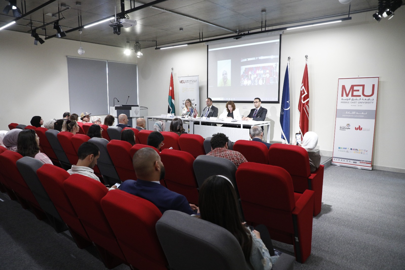 إطلاق منصة صحافية متخصصة… أبرز توصيات مؤتمر “الشرق الأوسط” حول واقع الصحافة العلمية في الأردن
