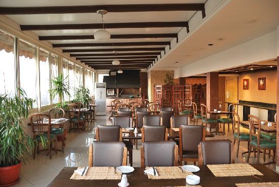 إيرادات 6 سلاسل مطاعم عالمية بالأردن تهبط 85 نتيجة المقاطعة