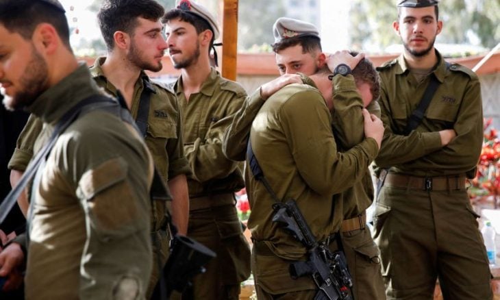 واشنطن بوست: الجيش الإسرائيلي متعب من حرب غزة وتذمر جنوده من قتال جديد مع حزب الله بات علنيا