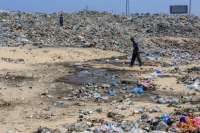 منظمة الصحة العالمية تحذر من خطر تفشي الأوبئة في غزة