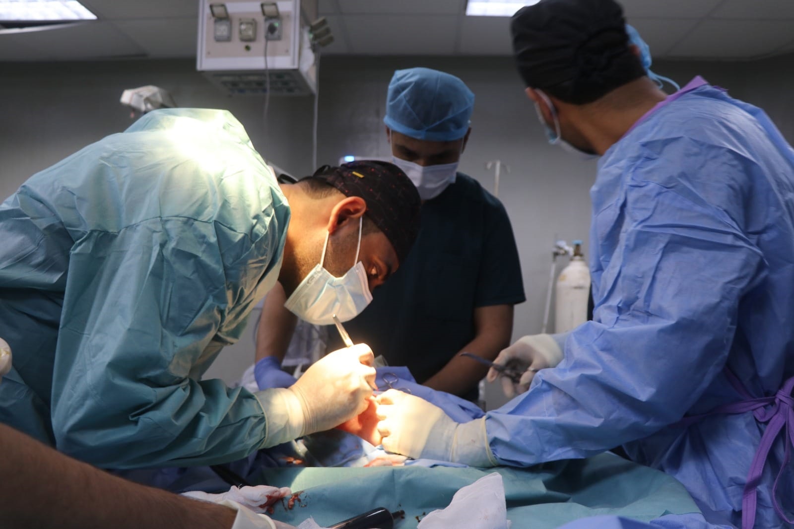 المستشفى الميداني الأردني غزة 79 يجري عملية جراحية لطفل رضيع