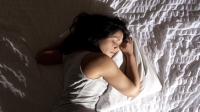 لماذا تحتاج النساء إلى المزيد من النوم مقارنة بالرجال؟