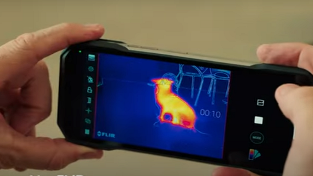 Ulefone تكشف عن هاتفها الجديد المجهز بكاميرات رؤية ليلية (فيديو)