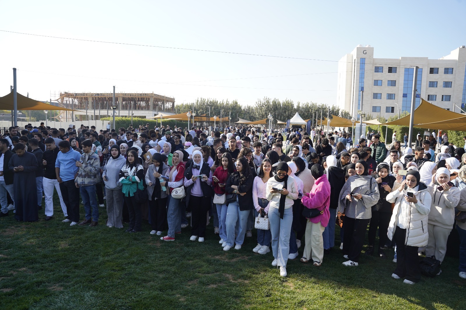 يومٌ تفاعلي في الشرق الأوسط يثري تجربة الطلبة الجامعية... صور