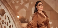 الفنانة الشهيرة: لم أجد رجلاً أرجل مني لأتزوجه (فيديو)