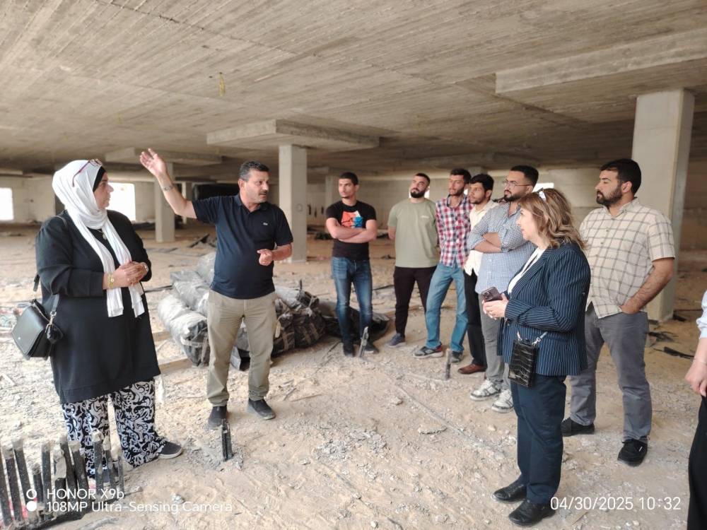  طلبة هندسة العمارة في عمان العربية يطلعون ميدانيًا على مراحل تنفيذ مشروعي مبنى (F) و(H) داخل الحرم الجامعي 