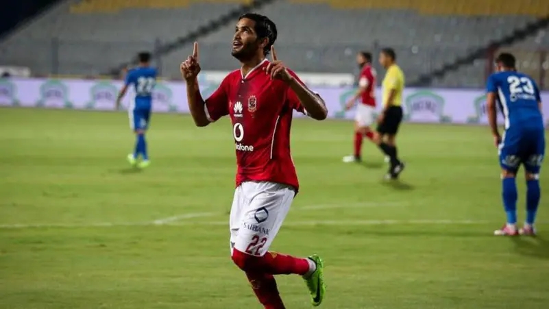 بسبب نصف مليون جنيه لطليقته.. تأييد حبس اللاعب المصري صالح جمعة