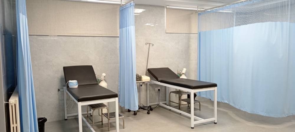 مركز صحي السلط الشامل: رحلة تطور من 1928 إلى صرح رقمي متكامل بتوجيهات ملكية