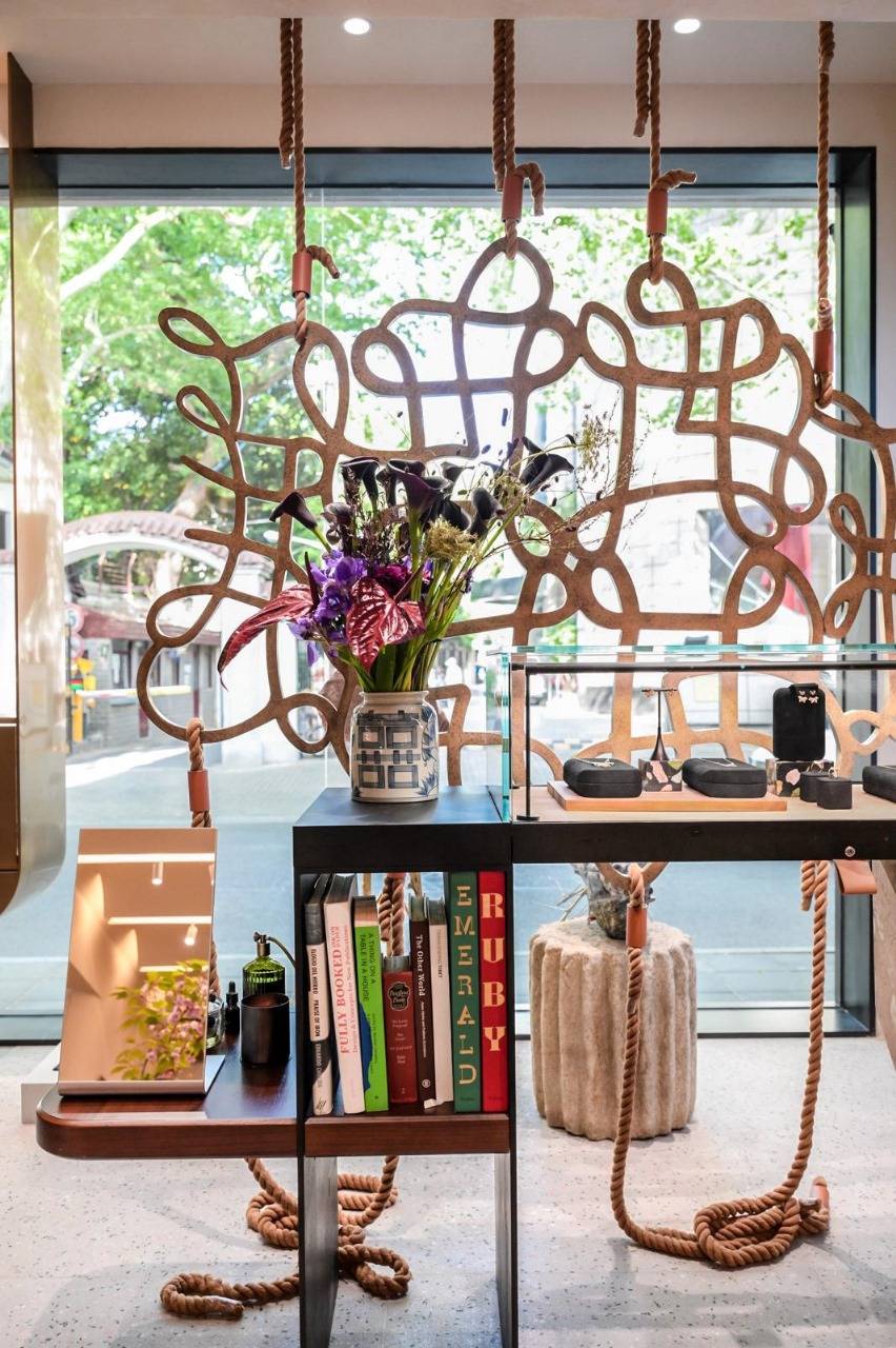 تصاميم لمى حوراني: جسور بين التراث والحداثة، بين الذات والعالم - صور