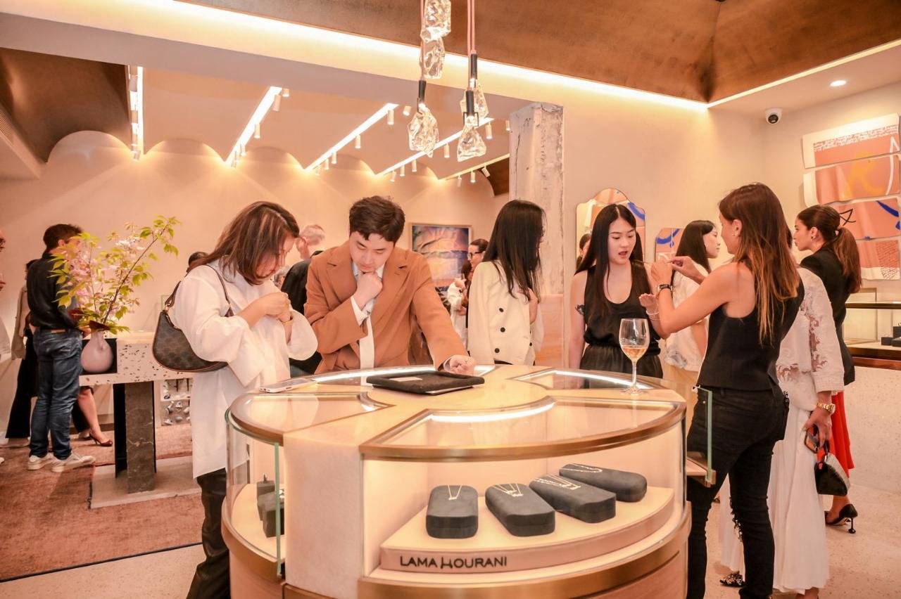 تصاميم لمى حوراني: جسور بين التراث والحداثة، بين الذات والعالم - صور