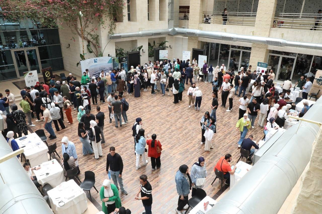 يوم طبي مجاني ضم عشرات الأطباء والمراكز في الشرق الأوسط