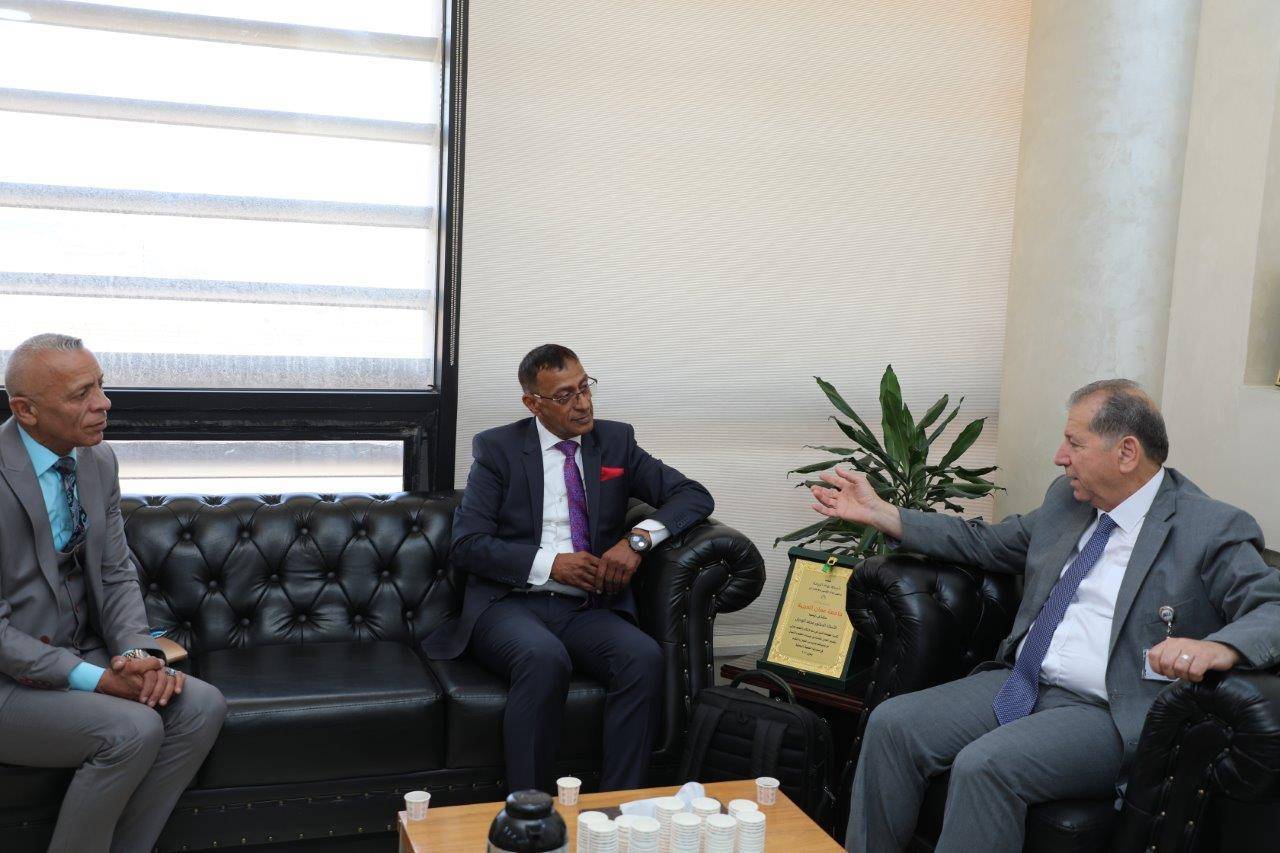 جامعة عمان العربية تُبرم اتفاقية تعاون أكاديمي دولي مع جامعة بوغدان فودا الرومانية ضمن برنامج إيراسموس+