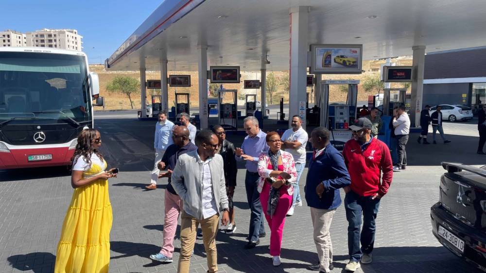 زيارة شركة جليباركو Gilbarco Veeder-Root العالمية لشركة المناصير للزيوت والمحروقات