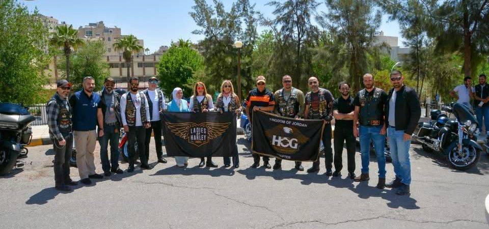 زين تستكمل زراعة 600 شجرة حُرجية ومُثمرة في مدينة الحُسين للشباب