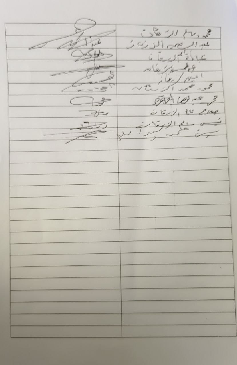 وجهاء ونواب وشخصيات وطنية في خيمة التضامن مع الزرقان في الطفيلة - صور  