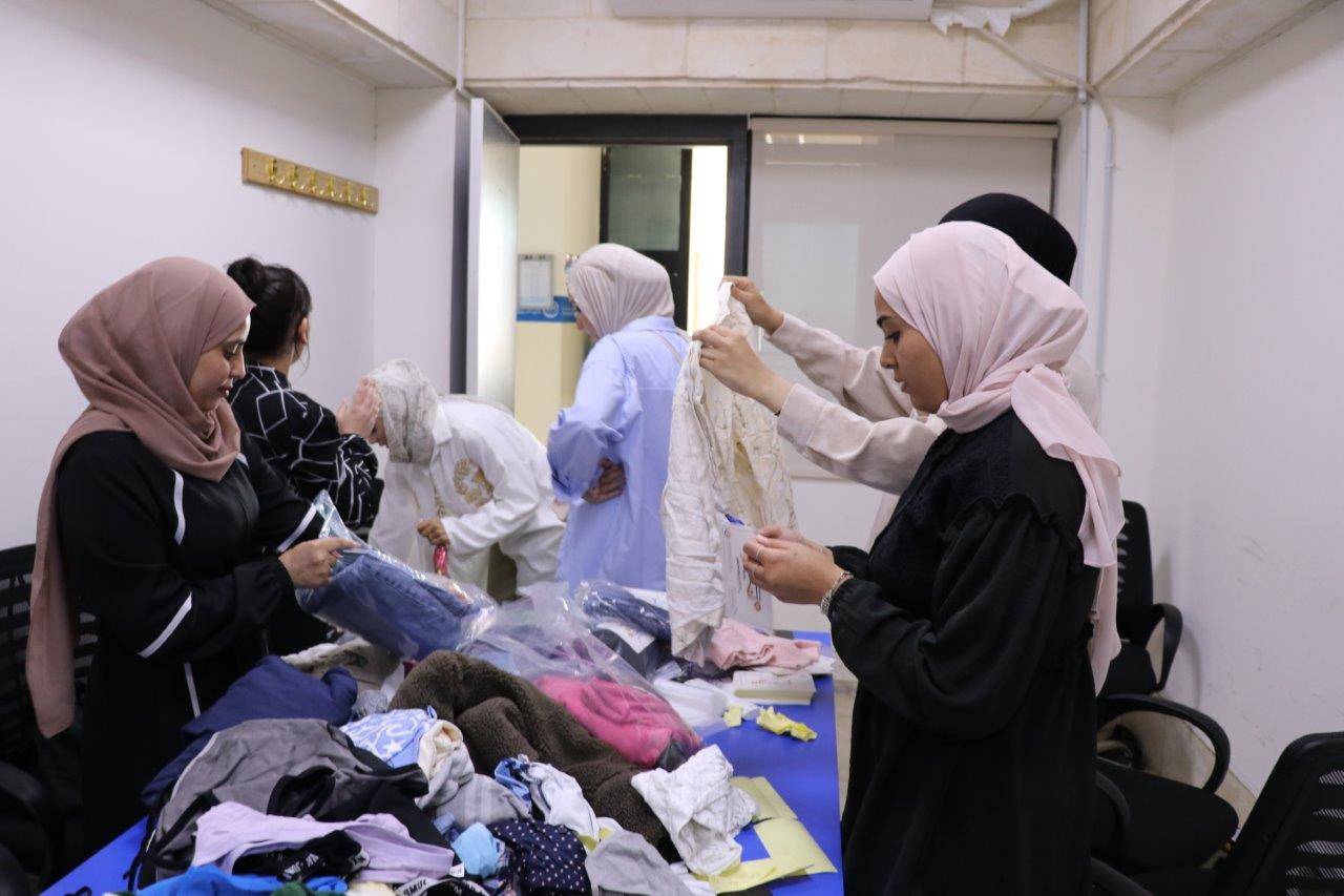 مبادرة  أرسم ابتسامة 6  في جامعة عمان العربية تشمل (22) أسرة