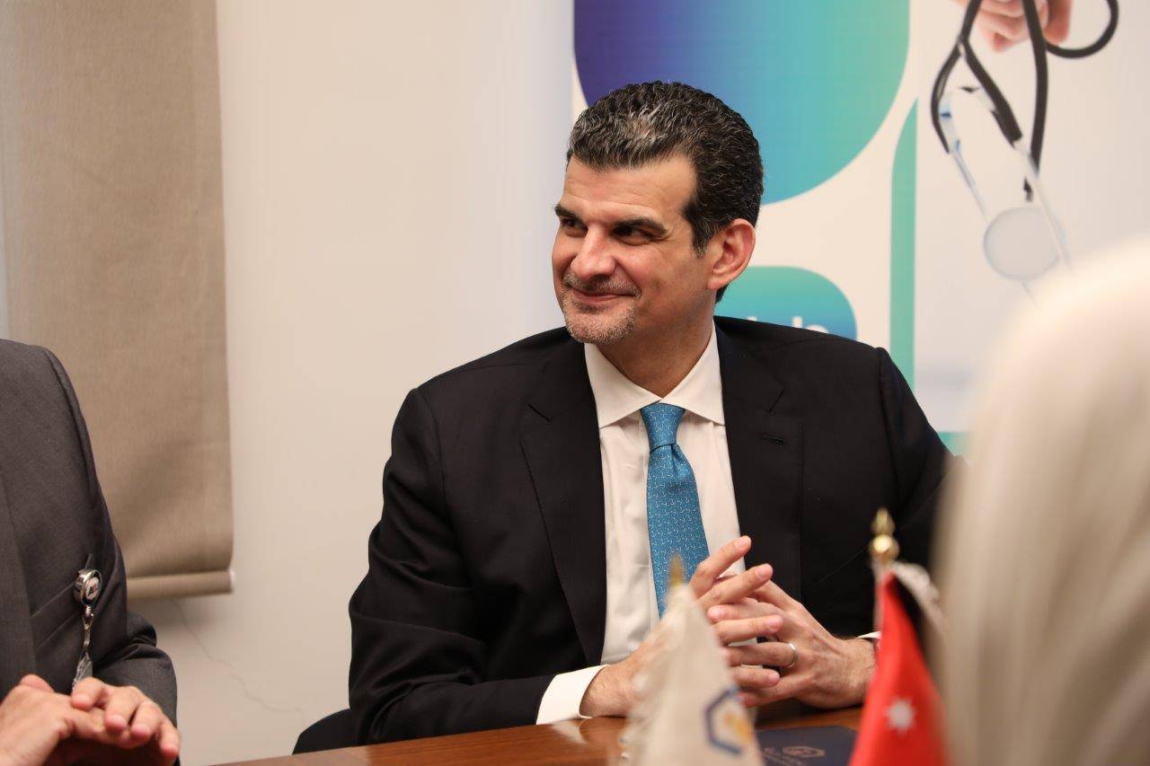  عمان العربية توقع اتفاقية تعاون مع مستشفى الرشيد لتدريب طلبة كلية الصيدلة وتأهيلهم لسوق العمل