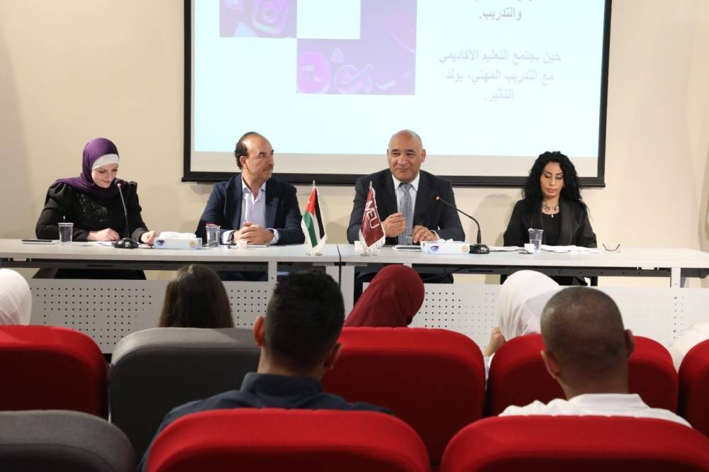 “الشرق الأوسط” تطلق دبلوم الإعلام الاحترافي بالشراكة مع منصة Theory Y