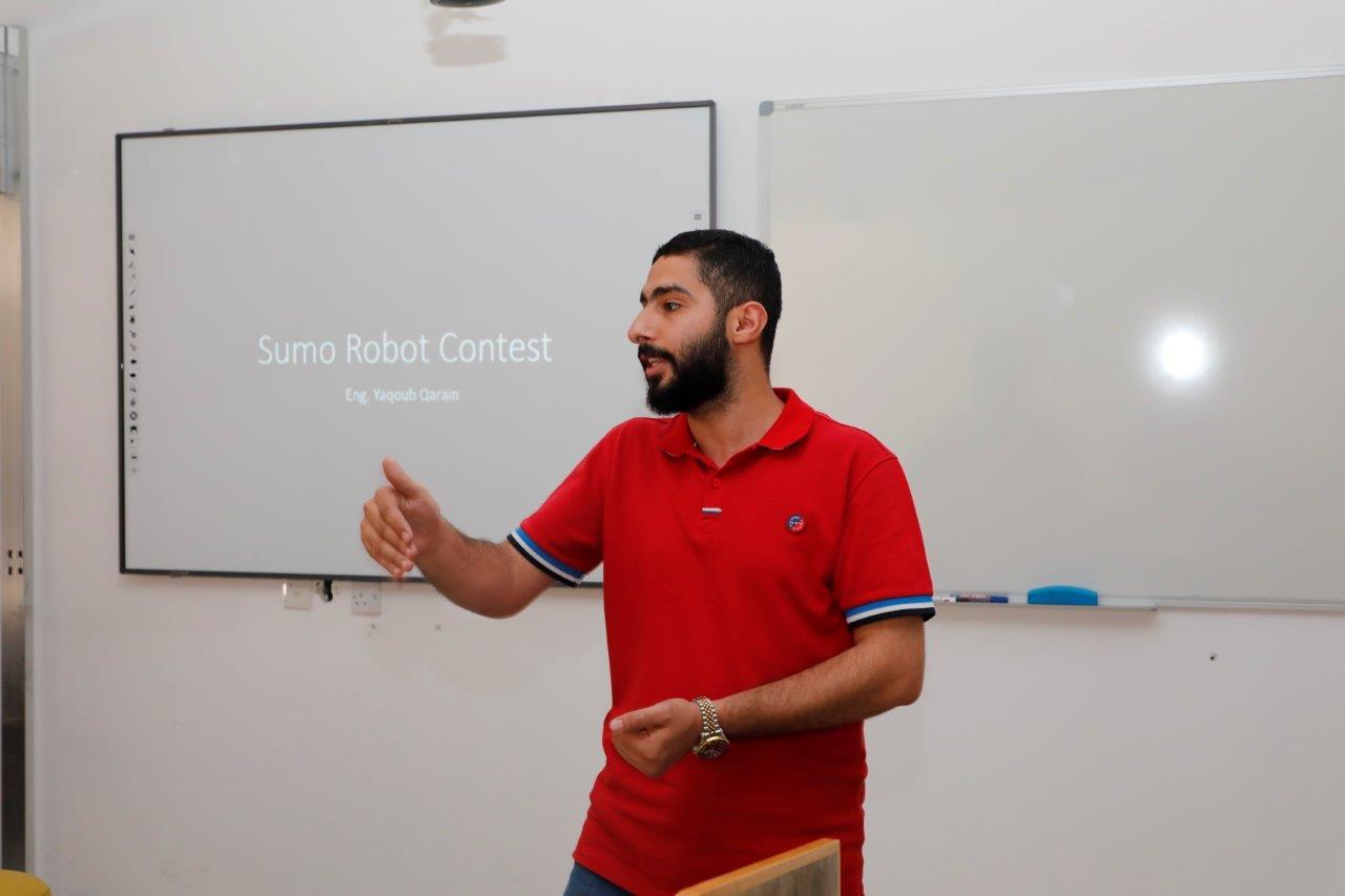 عمان العربية تعقد ورشة عمل متخصصة بالروبوتات الذكية وتطبيقاتها العملية