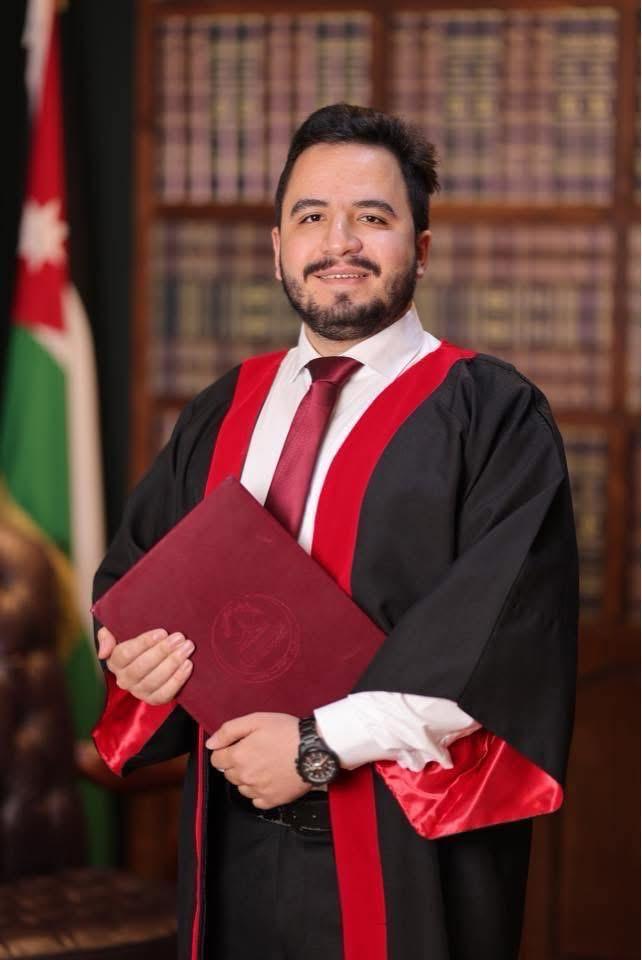 تهنئة بمناسبة تخرج نخبة من أبناء عشيرة الحجاج في تخصصات الطب وطب الأسنان 