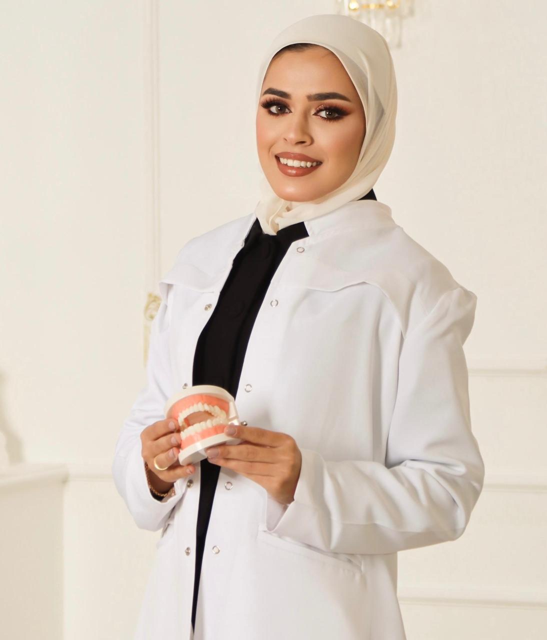 تهنئة بمناسبة تخرج نخبة من أبناء عشيرة الحجاج في تخصصات الطب وطب الأسنان 