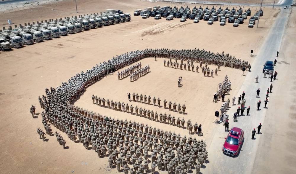 رئيس هيئة الأركان المشتركة يزور الوحدات النوعية المنتشرة ضمن منطقة حدود جابر