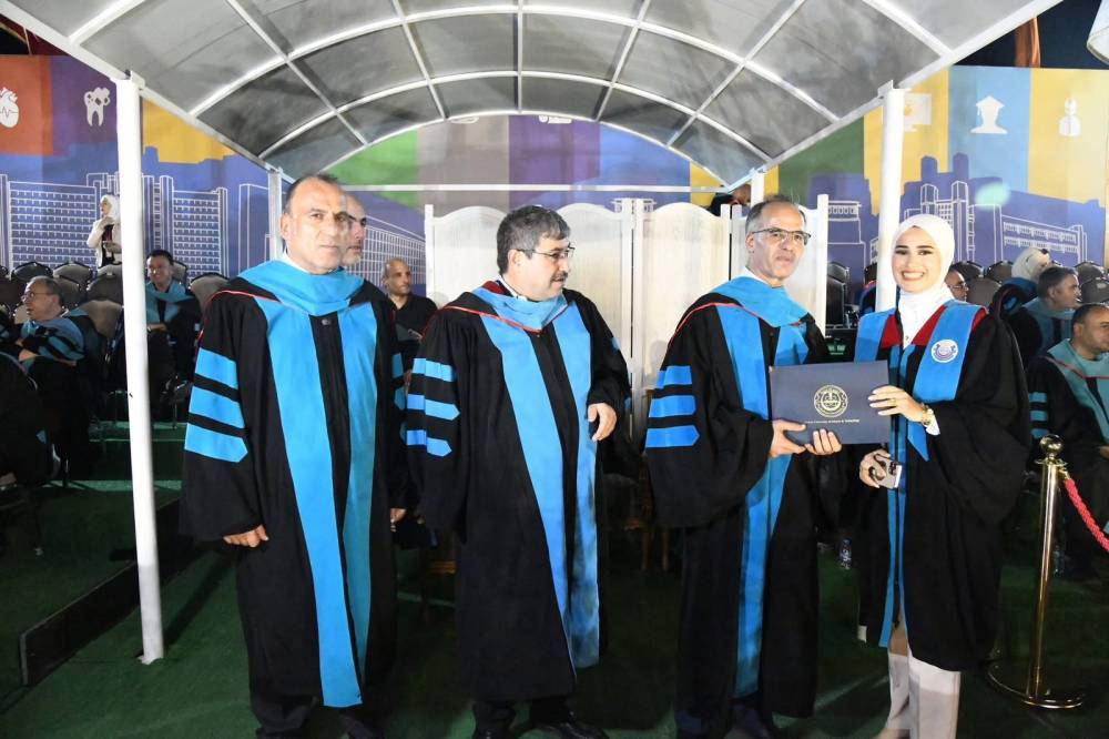 في ختام أسبوع حافل بالفرح والإنجاز.. العلوم والتكنولوجيا ترفد الوطن بالفوج السابع والثلاثين من خريجيها