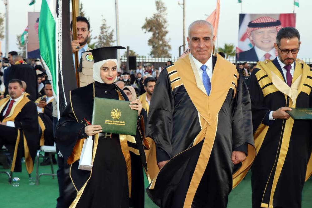 جامعة الحسين بن طلال تحتفل بتخريج الفوج السادس والعشرين فوج النشامى في أجواء من الفخر والاعتزاز.