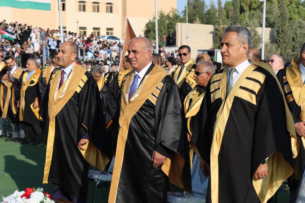 جامعة الحسين بن طلال تحتفل بتخريج الفوج السادس والعشرين فوج النشامى في أجواء من الفخر والاعتزاز.