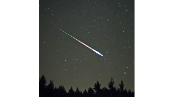 سماء الأردن تشهد زخات من شهب البرشاويات