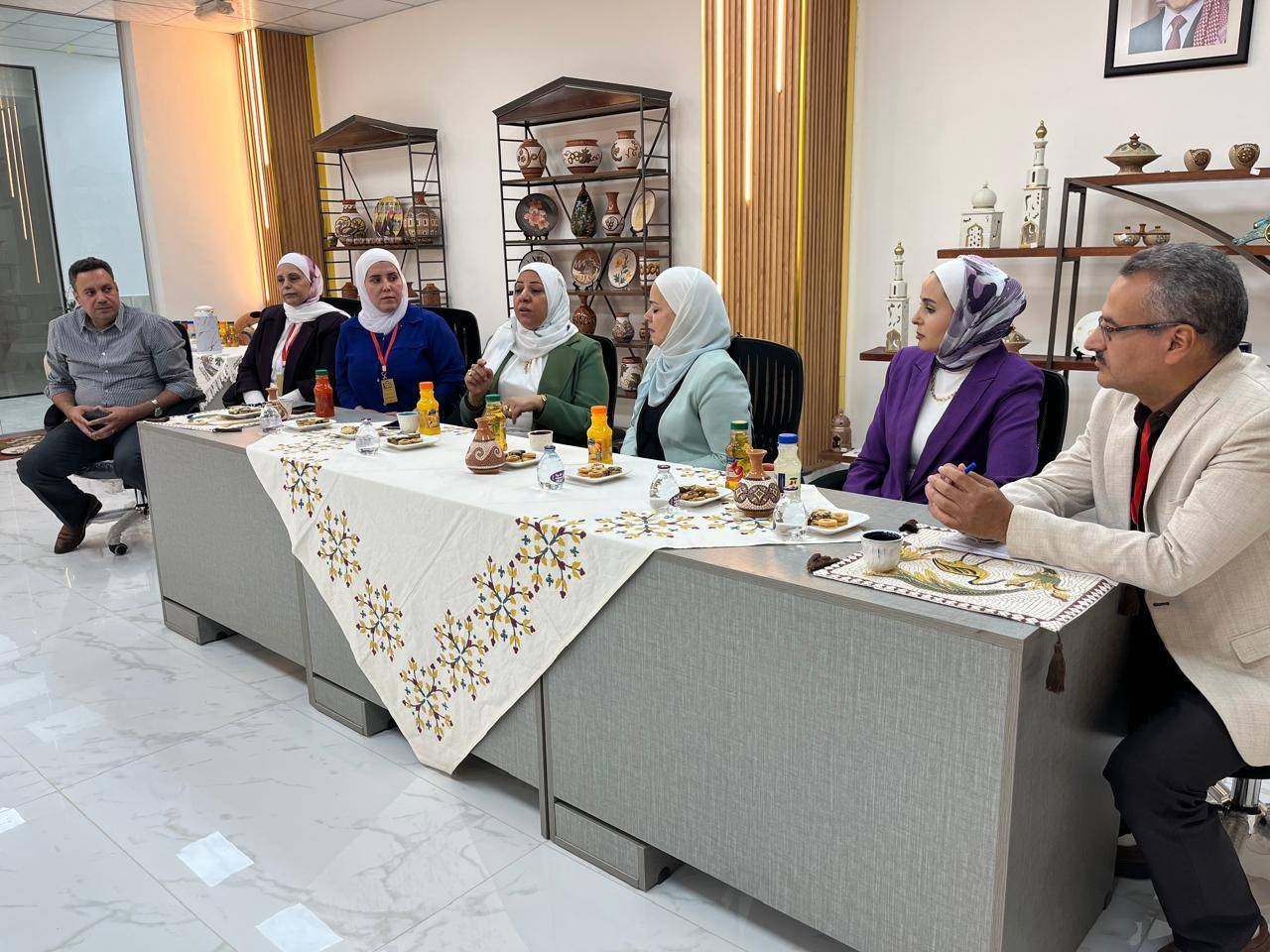 صيدلة عمان العربية تُعزز كفاءة طلبتها ببرنامج تطبيقي في الصناعات الدوائية