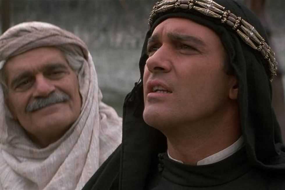 هل يعتزل أنطونيو بانديراس التمثيل؟